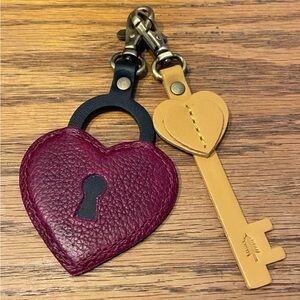 Key to my heart keychain in orchid